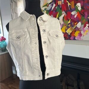 White Denim Sleeveless Jacket with lace in the back